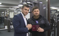 Рамзан Кадыров присвоил звание Заслуженных врачей ЧР Эдуарду Безуглову и Михаилу Бутовскому 