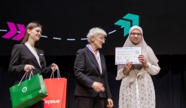 Ученица из Грозного стала абсолютной победительницей Всероссийской олимпиады по французскому языку| грозный, чгтрк