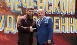 Абубакар Тумхаджиев удостоен почетного звания «Заслуженный строитель РФ»| грозный, чгтрк