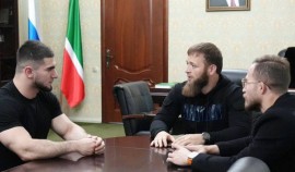 Иса Ибрагимов провел разъяснительную беседу с Асхабом Тамаевым и Арби Эмиевым