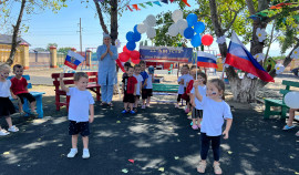 В детском саду «Шовда» прошел патриотический квест ко Дню российского флага