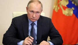 Президент РФ подписал указ о праве срочников заключать контракт о службе в ФСБ