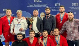 Сборная ЧР заняла первое место в общекомандном зачёте чемпионата России по самбо среди студентов