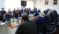 Адам Делимханов провел заседание оперштаба по развитию топливно-электроэнергетического комплекса 