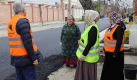Общественники в Грозном проверили ход дорожных работ на 2-м переулке Джамбула