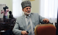 Хаджимурат Гацалов переизбран на новый срок на должность председателя ДУМ РСО - Алания