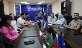 «Единая Россия» в ЧР начала подготовку общественных наблюдателей к выборам 2026 года| грозный, чгтрк