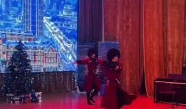 В ЧГУ им. А.А. Кадырова прошёл новогодний огонёк и итоговый концерт студенческого творчества