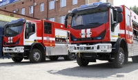 На вооружение чеченских пожарных поступили два современных автомобиля