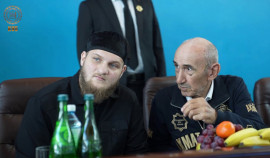 Ахмат Кадыров посетил мероприятие, приуроченное ко Дню памяти и скорби народов ЧР