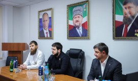 Адам Алханов представил новых главврачей в медорганизациях Чеченской Республики