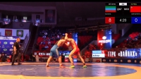 Билял Махов вышел в полуфинал чемпионата России по греко-римской борьбе