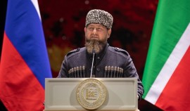 Рамзан Кадыров: Сегодня наша великая страна отмечает День Государственного флага России| грозный, чгтрк
