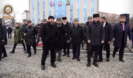 Рамзан Кадыров заложил капсулу под фундамент новой мечети