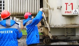 Энергетики восстанавливают электроснабжение в Ахматовском и части Висаитовского районов Грозного| грозный, чгтрк