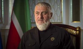 Адам Делимханов: «Конституция, принятая 23 марта 2003 года, стала фундаментом возрождения ЧР»| грозный, чгтрк