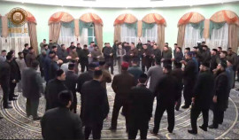 Рамзан Кадыров пригласил к себе исламских алимов и мюридов