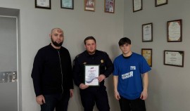 Отделение «Молодая Гвардия Единой России» провело встречу студентов с представителем МВД| грозный, чгтрк