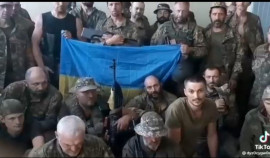 Рамзан Кадыров опубликовал видео, в котором украинские солдаты жалуются на свое командование