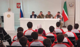 Сотрудники Росгвардии провели патриотическую встречу со студентами Чеченской Республики| грозный, чгтрк