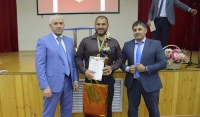В Грозном подвели итоги конкурса "Лучший учитель физической культуры-2018"