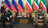 Рамзан Кадыров встретился с первым замдиректора ФСВНГ России Сергеем Меликовым