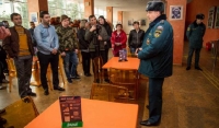 МЧС России продолжает проверки мест массового пребывания людей