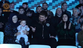 Рамзан Кадыров вместе с семьёй посетил грозненский дельфинарий