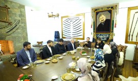 Рамзан Кадыров обсудил ситуацию с COVID-19 на встрече с главными врачами медучреждений ЧР ⠀