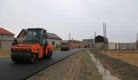 В Грозном в рамках нацпроекта ремонтируется улица Биологическая, на которой открыли новую школу