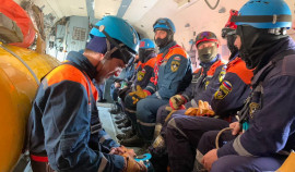В Грозном спасатели МЧС России отточили навыки беспарашютного десантирования