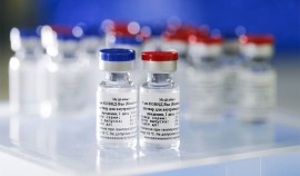 Эльхан Сулейманов: Показатель использования вакцины в ЧР составляет 98%