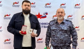 В Грозном Росгвардия и филиал фонда «Защитники Отечества» обсудили сотрудничество