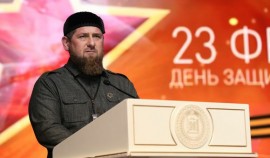 Рамзан Кадыров поздравил сограждан с Днём защитника Отечества