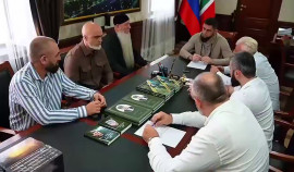 Ахмед Дудаев провёл совещание с представителями Главы ЧР в регионах