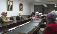 6 жителей Чечни получили помощь от Фонда Кадырова