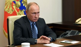 Владимир Путин обсудит с членами правительства РФ борьбу с коронавирусом в России