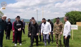 Ахмат Кадыров совершил инспекционную поездку в село Беной