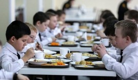 Организация горячего питания для школьников в ЧР остается на высоком уровне