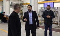 Муслим Байтазиев в рамках рабочего визита посетил подведомственные Минпрому ЧР предприятия