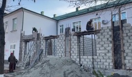 В Шатойской межрайонной больнице ведётся масштабная работа по расширению и модернизации| грозный, чгтрк