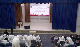 Педагогов Грозного наградили по итогам летней оздоровительной кампании 2025 года