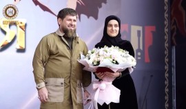 Рамзан Кадыров поздравил работников культуры с профессиональным праздником