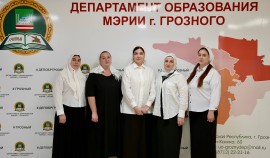Грозненская школа получила грант в 915 тысяч рублей на реализацию семейного географического проекта| грозный, чгтрк