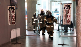 Пожарные из Чеченской Республики соревновались в скоростном подъеме на 40-й этаж