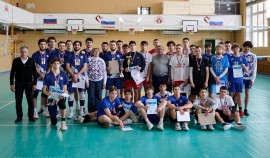 Волейбольная команда ЧГПУ выиграла Всероссийский турнир ко Дню защитника Отечества| грозный, чгтрк