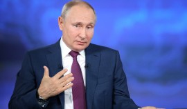 Владимир Путин назвал вакцину, которой привился от коронавируса