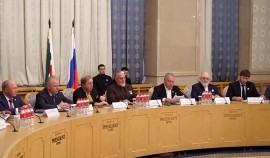 В Москве прошел круглый стол к 75-летию Ахмата-Хаджи Кадырова| грозный, чгтрк
