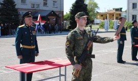 Студенты Военного учебного центра ГГНТУ приняли Военную присягу