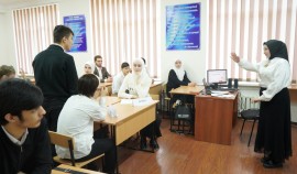 В Чеченском педколледже провели мероприятия ко Дню Конституции РФ